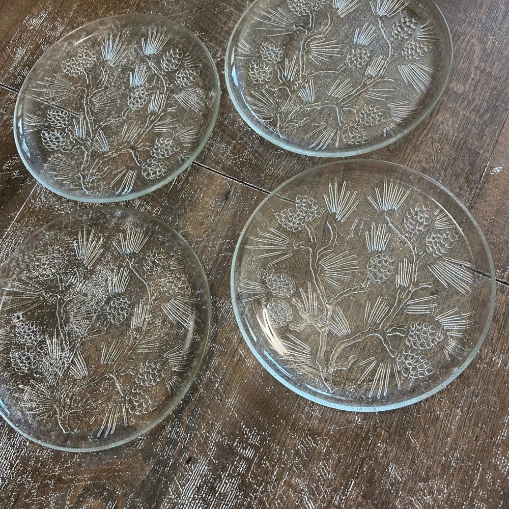 Vintage Tiara Ponderosa Pine Clear Glass Dinner Plates textured 10.25 Set of 4